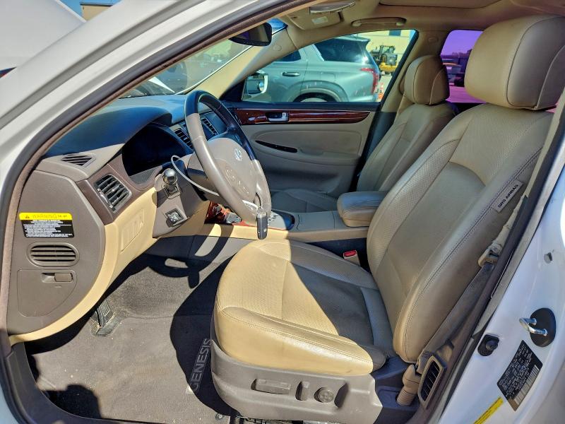 KMHGC4DD7CU168074 - 2012 HYUNDAI GENESIS 3.8L 白色 照片 7