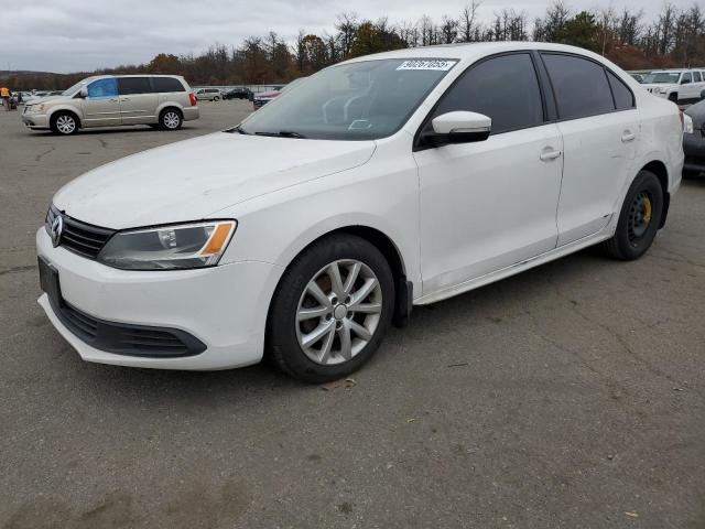 2012 VOLKSWAGEN JETTA SE, 