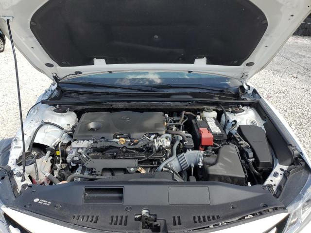 4T1C11AK9NU680525 - 2022 TOYOTA CAMRY LE WHITE photo 11