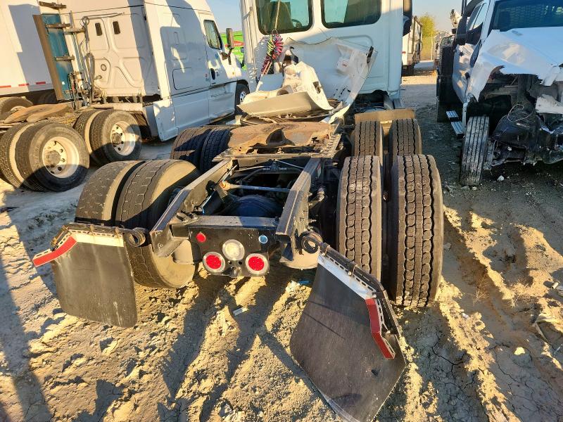 3AKJHLDV6MSMH0972 - 2021 FREIGHTLINER CASCADIA 1 白色 照片 6