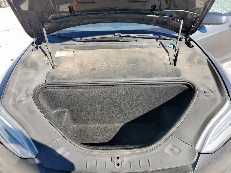 5YJSA1E23HF231686 - 2017 TESLA MODEL S ნაცრისფერი ფოტო 11