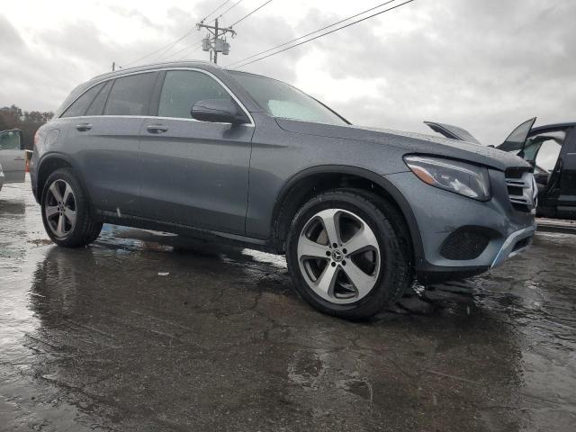 WDC0G4KB7JV014011 - 2018 MERCEDES-BENZ GLC 300 4MATIC WHITE photo 4