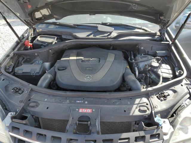 4JGBB5GBXBA748030 - 2011 MERCEDES-BENZ ML 350 GRAY photo 11