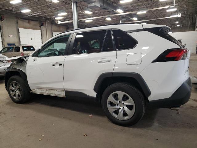 2T3F1RFV6KW051242 - 2019 TOYOTA RAV4 LE WHITE photo 2