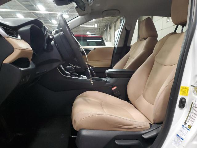 2T3F1RFV6KW051242 - 2019 TOYOTA RAV4 LE WHITE photo 7