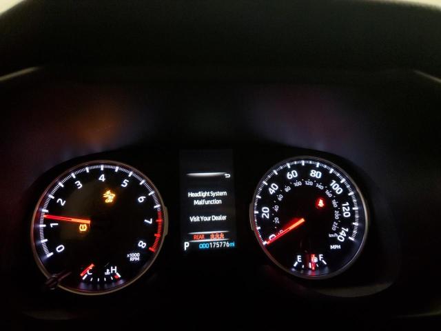 2T3F1RFV6KW051242 - 2019 TOYOTA RAV4 LE WHITE photo 9