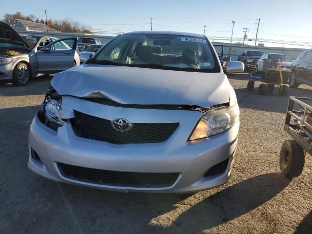 1NXBU4EE3AZ205780 - 2010 TOYOTA COROLLA BASE Күміс фото 5