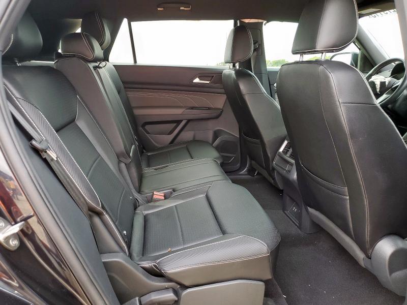 1V2HE2CA0NC217007 - 2022 VOLKSWAGEN ATLAS CROS SE Negro foto 11