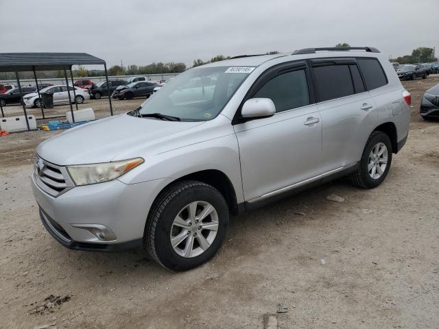2011 TOYOTA HIGHLANDER BASE, 