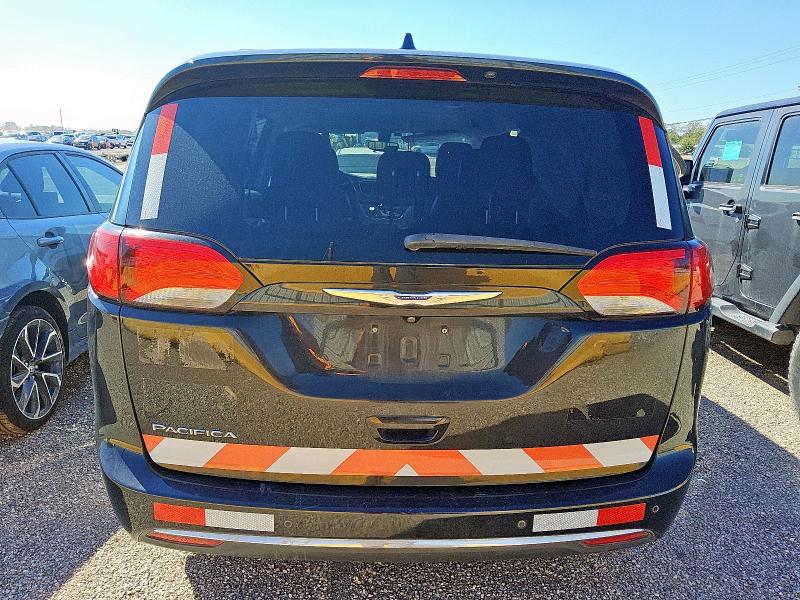 2C4RC1BG5LR113810 - 2020 CHRYSLER PACIFICA TOURING L BLACK photo 6