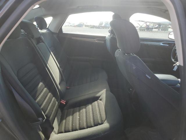 3FA6P0HD8JR175178 - 2018 FORD FUSION SE GRAY photo 10