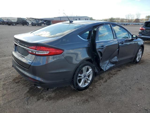 3FA6P0HD8JR175178 - 2018 FORD FUSION SE GRAY photo 3