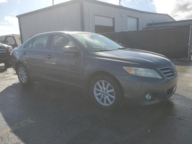 4T1BK3EK6AU109311 - 2010 TOYOTA CAMRY SE ვერცხლისფერი ფოტო 4