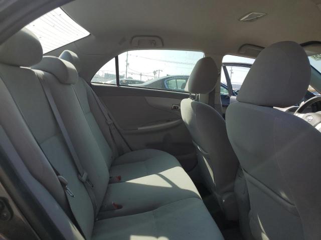 1NXBU4EE5AZ314922 - 2010 TOYOTA COROLLA BASE ნაცრისფერი ფოტო 10