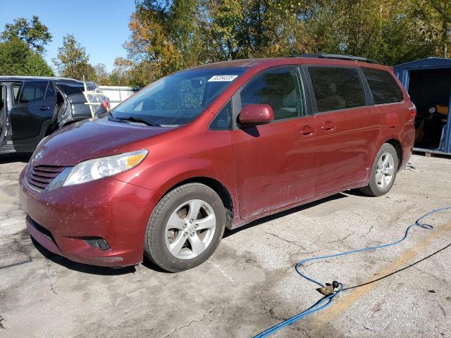 2016 TOYOTA SIENNA LE, 