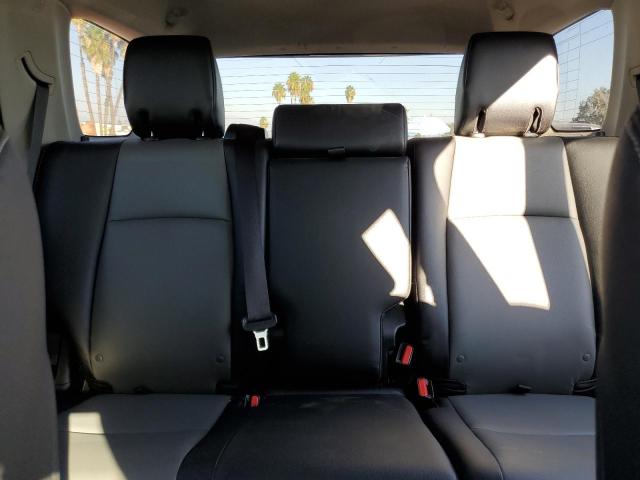 JTEBU5JR2G5400738 - 2016 TOYOTA 4RUNNER SR5/SR5 PREMIUM SILVER photo 10