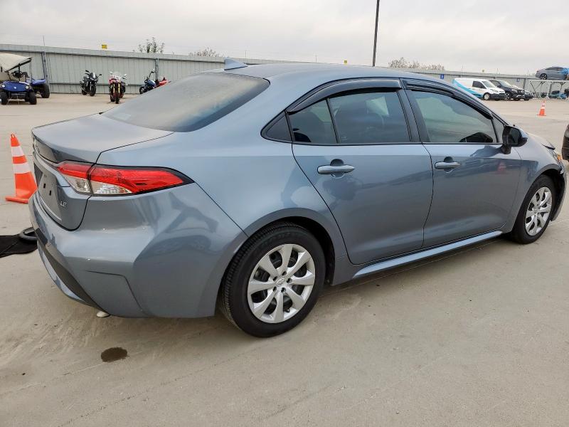 5YFEPRAE3LP110339 - 2020 TOYOTA COROLLA LE GRAY photo 3