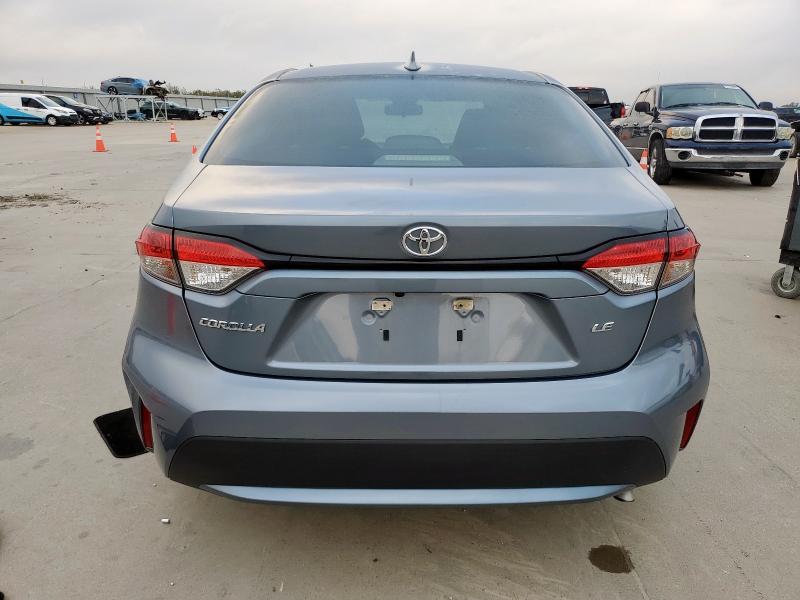 5YFEPRAE3LP110339 - 2020 TOYOTA COROLLA LE GRAY photo 6
