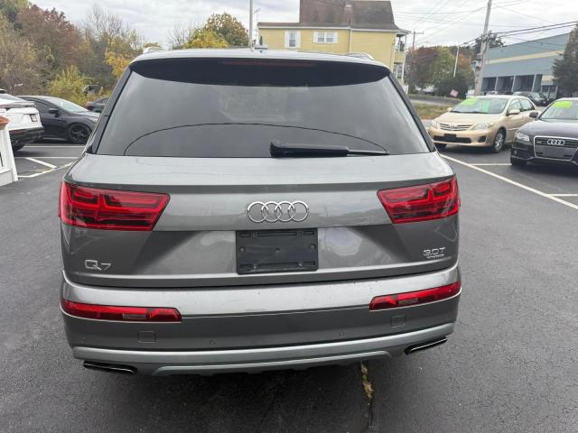WA1AAAF70HD055784 - 2017 AUDI Q7 PREMIUM შავი ფოტო 5