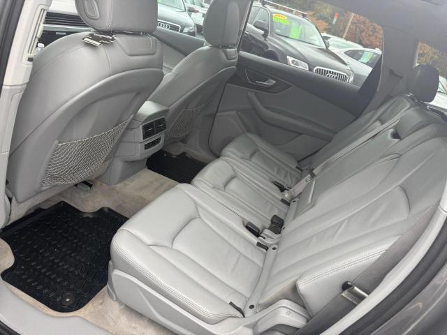 WA1AAAF70HD055784 - 2017 AUDI Q7 PREMIUM შავი ფოტო 8