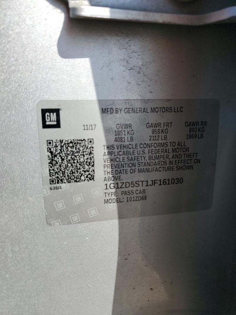 1G1ZD5ST1JF161030 - 2018 CHEVROLET MALIBU LT 银色 照片 13