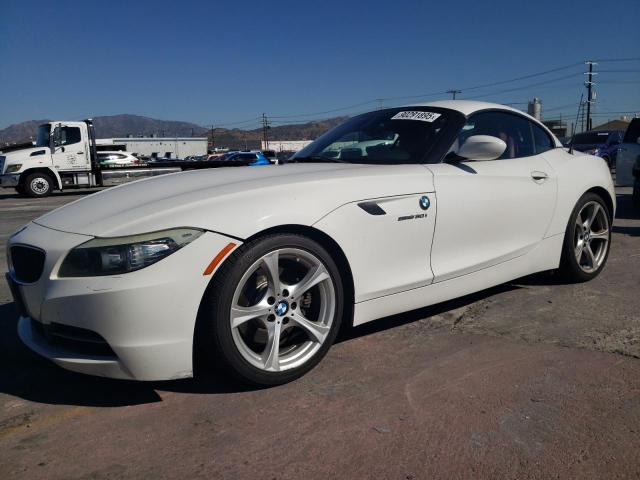 WBALM5C56BE378381 - 2011 BMW Z4 SDRIVE30I WHITE photo 1