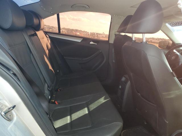 3VW3L7AJ1CM385698 - 2012 VOLKSWAGEN JETTA TDI SILVER photo 10