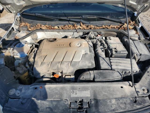 3VW3L7AJ1CM385698 - 2012 VOLKSWAGEN JETTA TDI SILVER photo 11