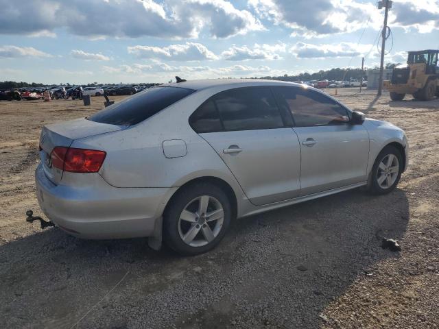 3VW3L7AJ1CM385698 - 2012 VOLKSWAGEN JETTA TDI SILVER photo 3