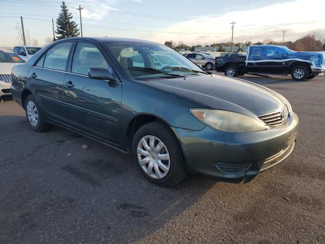 4T1BE32K75U061920 - 2005 TOYOTA CAMRY LE GREEN photo 4