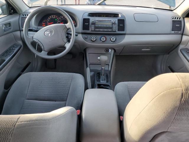 4T1BE32K75U061920 - 2005 TOYOTA CAMRY LE GREEN photo 8