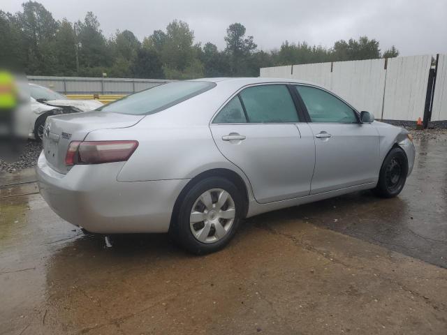 4T4BE46K48R046625 - 2008 TOYOTA CAMRY CE 银色 照片 3