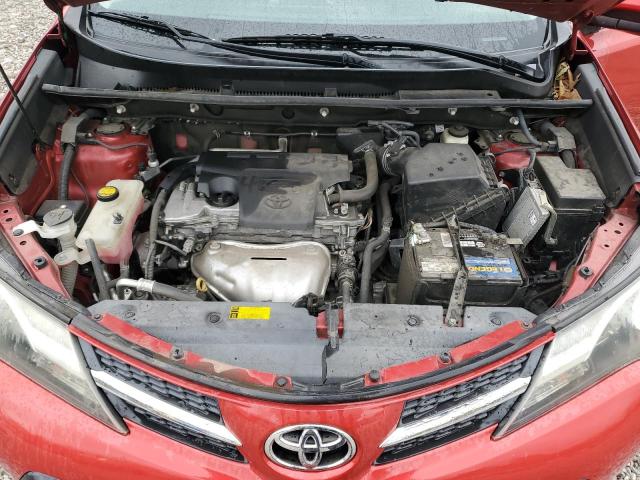 2T3RFREV7FW309421 - 2015 TOYOTA RAV4 XLE RED photo 12