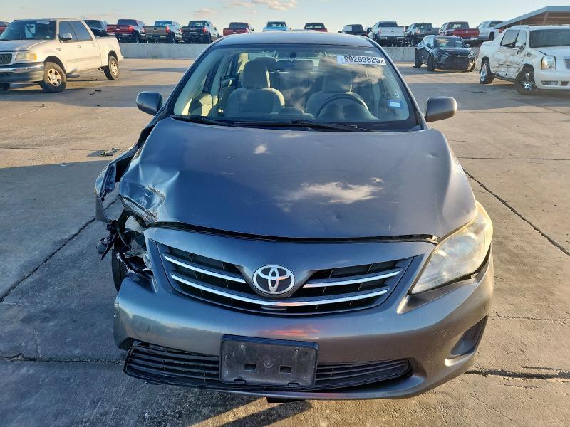 JTDBU4EE6DJ122161 - 2013 TOYOTA COROLLA BASE 灰色 照片 5