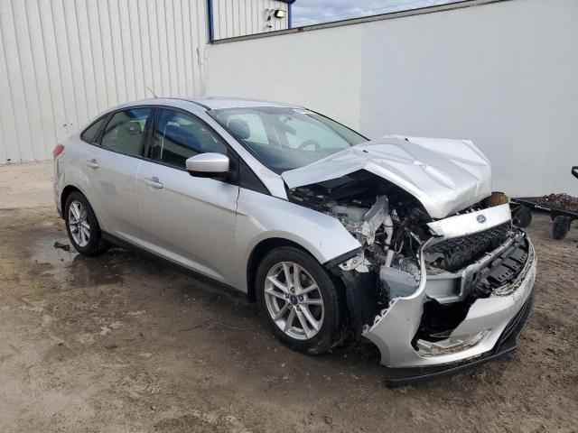 1FADP3F29JL233999 - 2018 FORD FOCUS SE 银色 照片 4