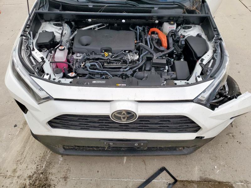 JTMLWRFV7SD328661 - 2025 TOYOTA RAV4 LE WHITE photo 11
