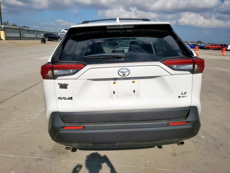 JTMLWRFV7SD328661 - 2025 TOYOTA RAV4 LE WHITE photo 6