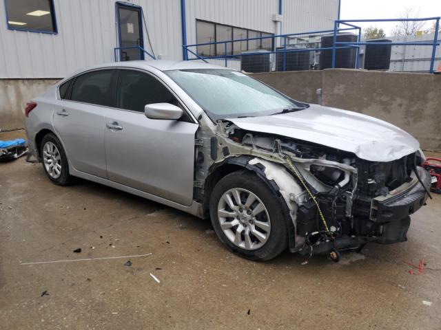 1N4AL3AP9JC477623 - 2018 NISSAN ALTIMA 2.5 Silber Foto 4