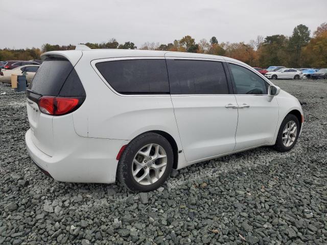 2C4RC1FG2JR234138 - 2018 CHRYSLER PACIFICA TOURING PLUS أبيض صورة 3