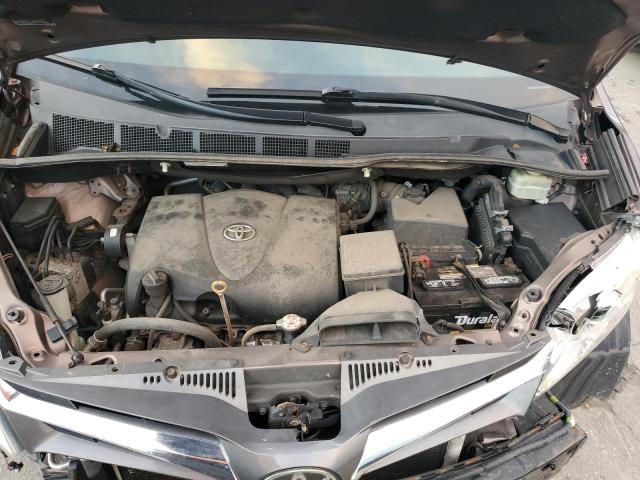 5TDYZ3DC4JS963349 - 2018 TOYOTA SIENNA XLE Коричневый фото 12