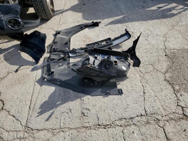 1GKKVTKD1GJ218372 - 2016 GMC ACADIA DENALI SILVER photo 13