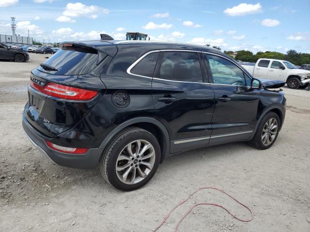 5LMCJ2C95HUL03384 - 2017 LINCOLN MKC SELECT BLACK photo 3
