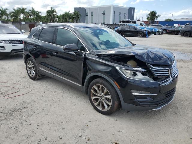 5LMCJ2C95HUL03384 - 2017 LINCOLN MKC SELECT BLACK photo 4