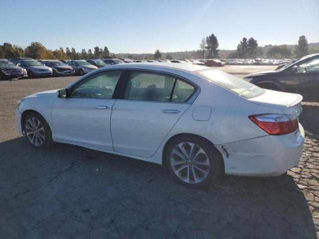 1HGCR2F54DA065100 - 2013 HONDA ACCORD SPORT 白色 照片 2