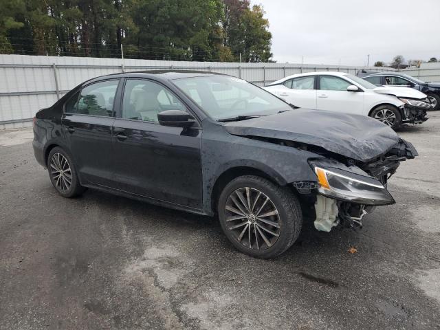 3VWD17AJ0GM294826 - 2016 VOLKSWAGEN JETTA SPORT 黑色 照片 4