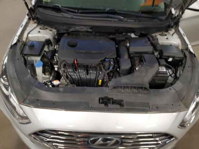 5NPE24AF5JH611575 - 2018 HYUNDAI SONATA SE SILVER photo 11