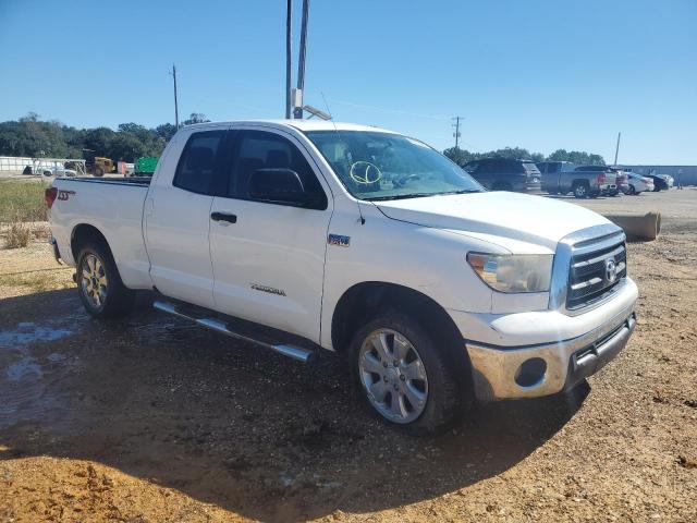 5TFRY5F17AX077101 - 2010 TOYOTA TUNDRA DOUBLE CAB SR5 WHITE photo 4