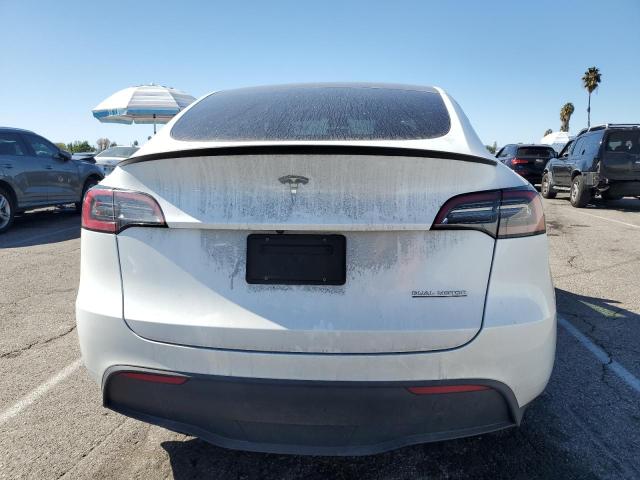 7SAYGDEF0PF606013 - 2023 TESLA MODEL Y Weiß Foto 6