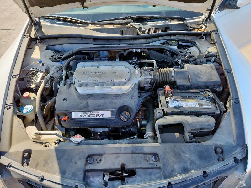 1HGCS2B86CA004687 - 2012 HONDA ACCORD EXL WHITE photo 11