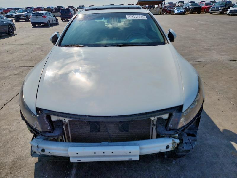 1HGCS2B86CA004687 - 2012 HONDA ACCORD EXL WHITE photo 5